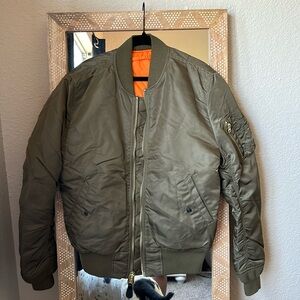 Alpha Industries MA-1  reversible Bomber Jacket-NWOT size M